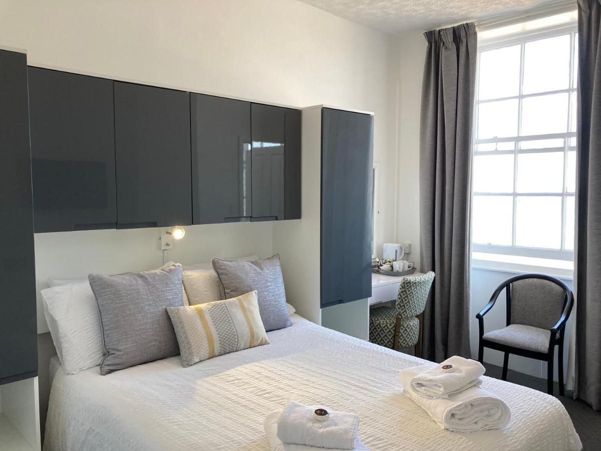 Norfolk Hotel Уеймут Екстериор снимка